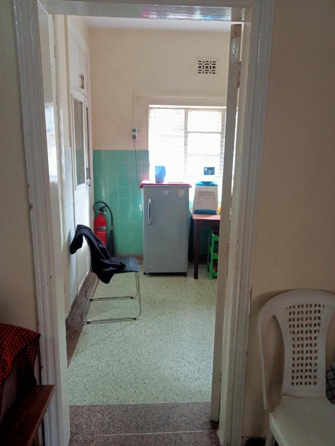 Pinkroses Gardens Hostel Nairobi Eksteriør bilde