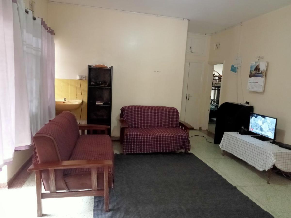 Pinkroses Gardens Hostel Nairobi Eksteriør bilde
